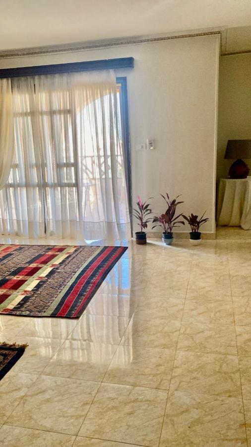 Luxurious 3 Bedroom Rustic Apartment Overlooking Huge Garden - For Families And Couples Le Caire Extérieur photo