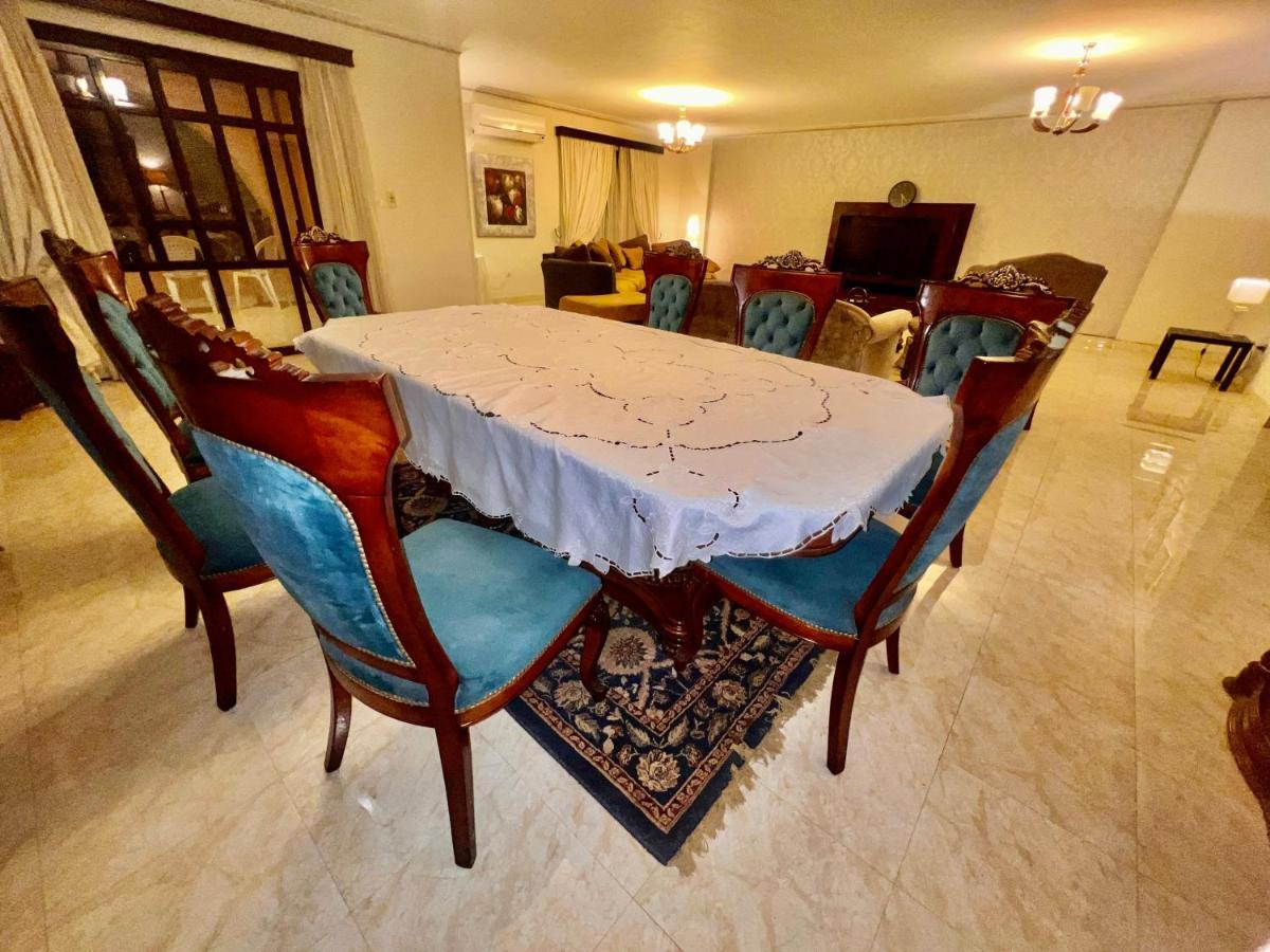 Luxurious 3 Bedroom Rustic Apartment Overlooking Huge Garden - For Families And Couples Le Caire Extérieur photo